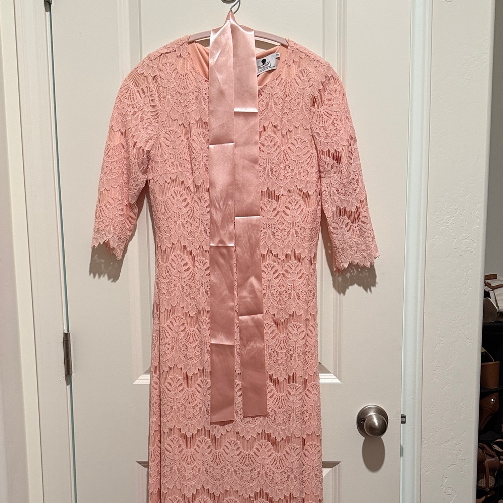 New-Dainty Jewells Pink Lace Midi Dress